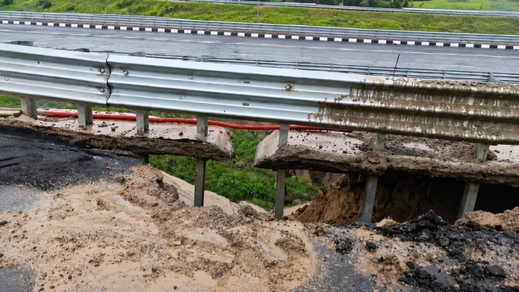 Ganga Expressway